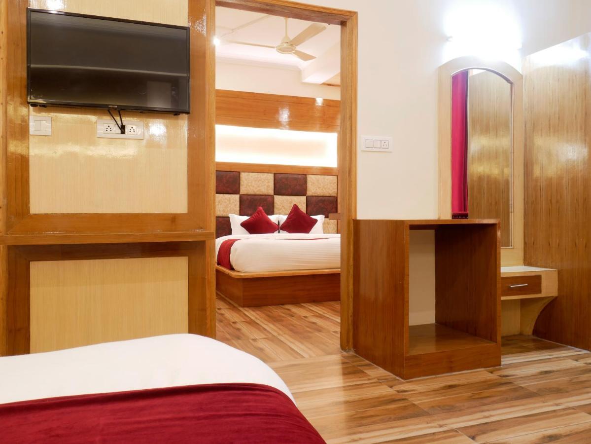 New Ambika International Mall Road Hotel มะนาลี ภายนอก รูปภาพ
